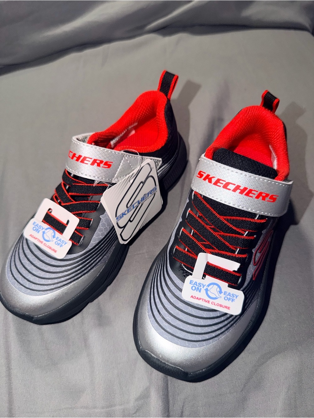 Skechers Easy On Adaptive Closure Kids Sneakers Gray Red Size 10T NWT